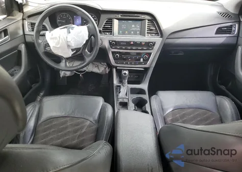 2017 Hyundai Sonata Sport z USA, uszkodzony, nr VIN 5NPE34AF9HH455161